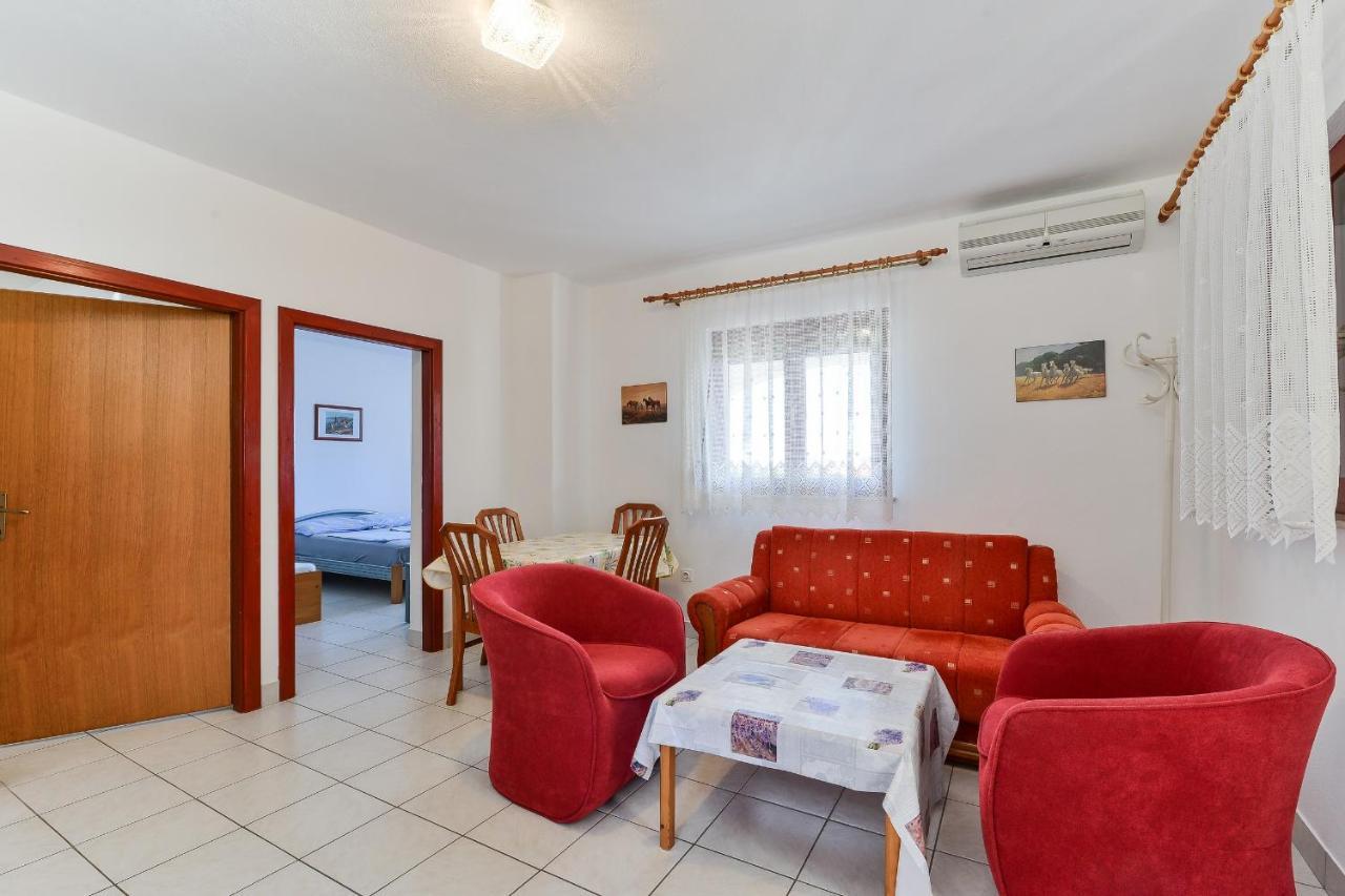 Apartments Gogoljak Vir Exterior foto